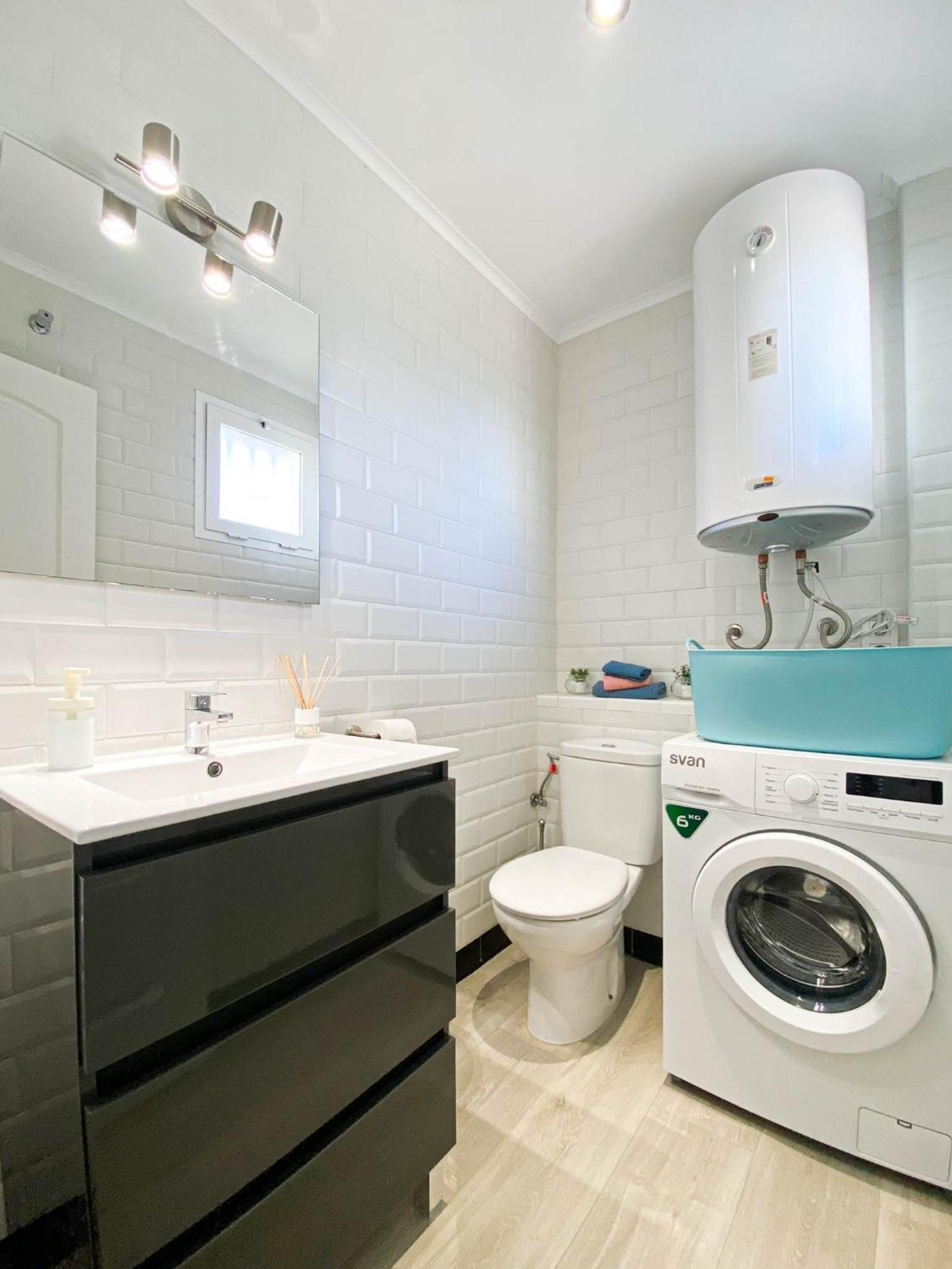 Sea Glimpse Apartamento De Vacaciones Манилва Екстериор снимка